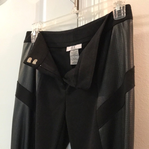 Pants - Picture 4 of 7